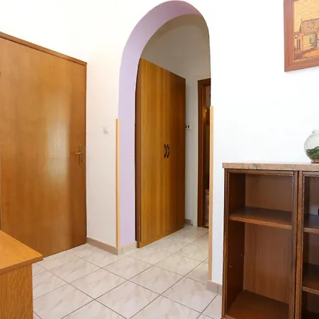 Apartment By The Sea Podstrana, Split - 9503